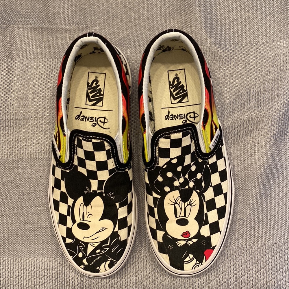 Vans, Disney, Kids Size 2, NWB - Picture 3 of 8